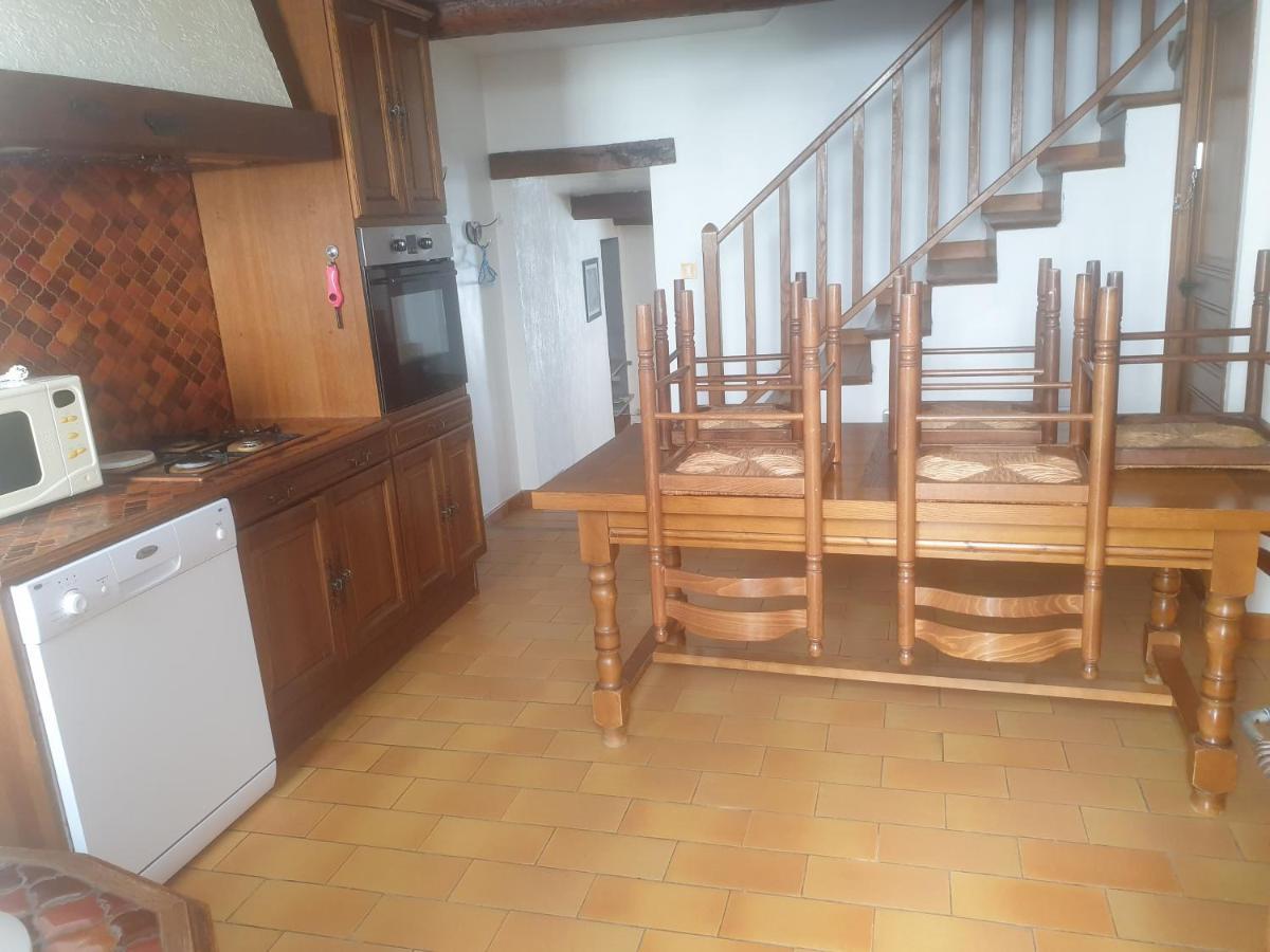 Maison De Village De 98 M2 Typiquement Provencale Pierrevert Eksteriør billede